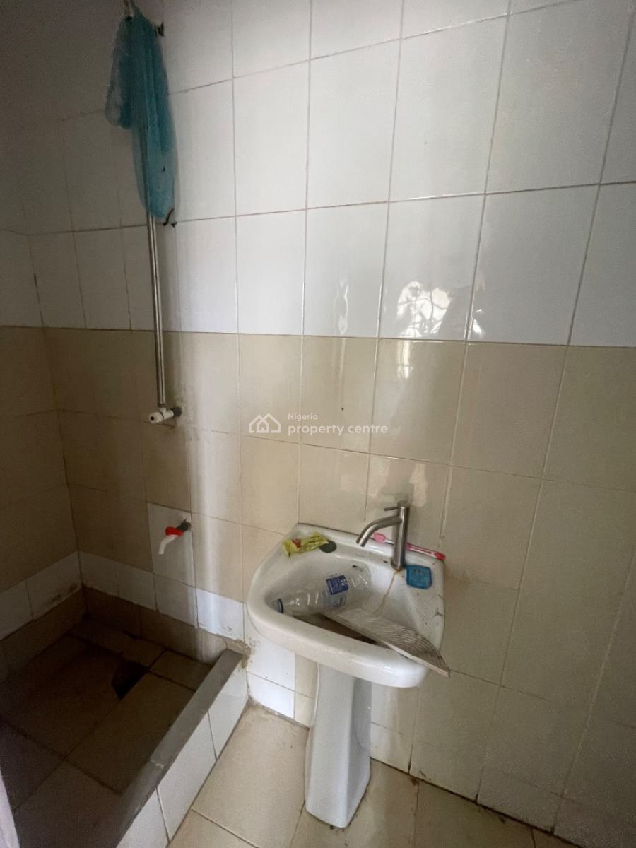 a Room Bq, Oba Elegushi Housing Estate Ilaje Ajah, Lekki, Lagos, Self Contain (single Rooms) for Rent