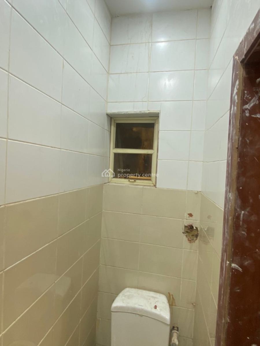 a Room Bq, Oba Elegushi Housing Estate, Ilaje, Ajah, Lagos, Self Contain (single Rooms) for Rent