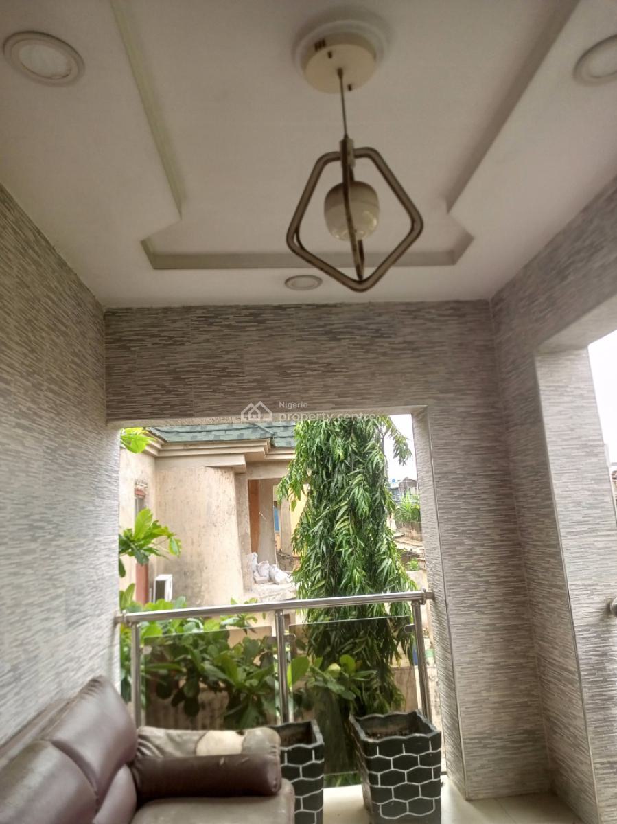 Luxury 4 Bedroom Duplex, Bucknor Estate Jakande Axis, Isolo, Lagos, Terraced Duplex for Sale