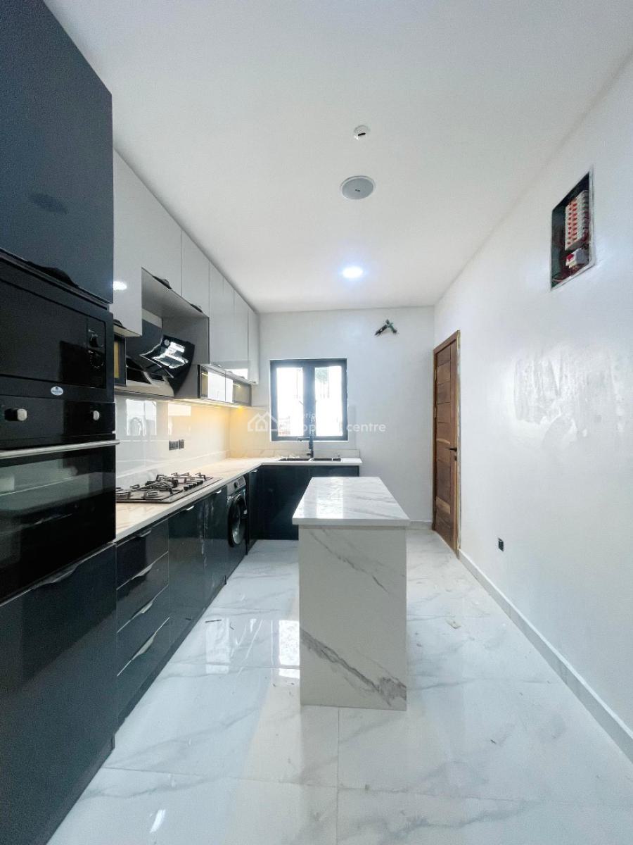 Luxury 2 Bedroom Fully Serviced Apartment, Modern Living in a Prime Neighborhood, Lekki Phase 1, Lekki, Lagos, Flat / Apartment for Sale