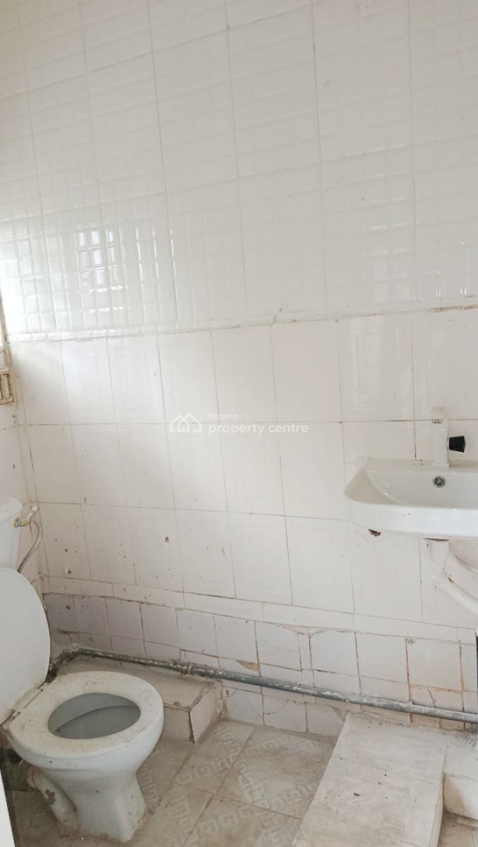 Spacious 4 Bedroom Flat with 5 Toilets, Off Love-all Street, Ikosi, Ketu, Lagos, Flat / Apartment for Rent