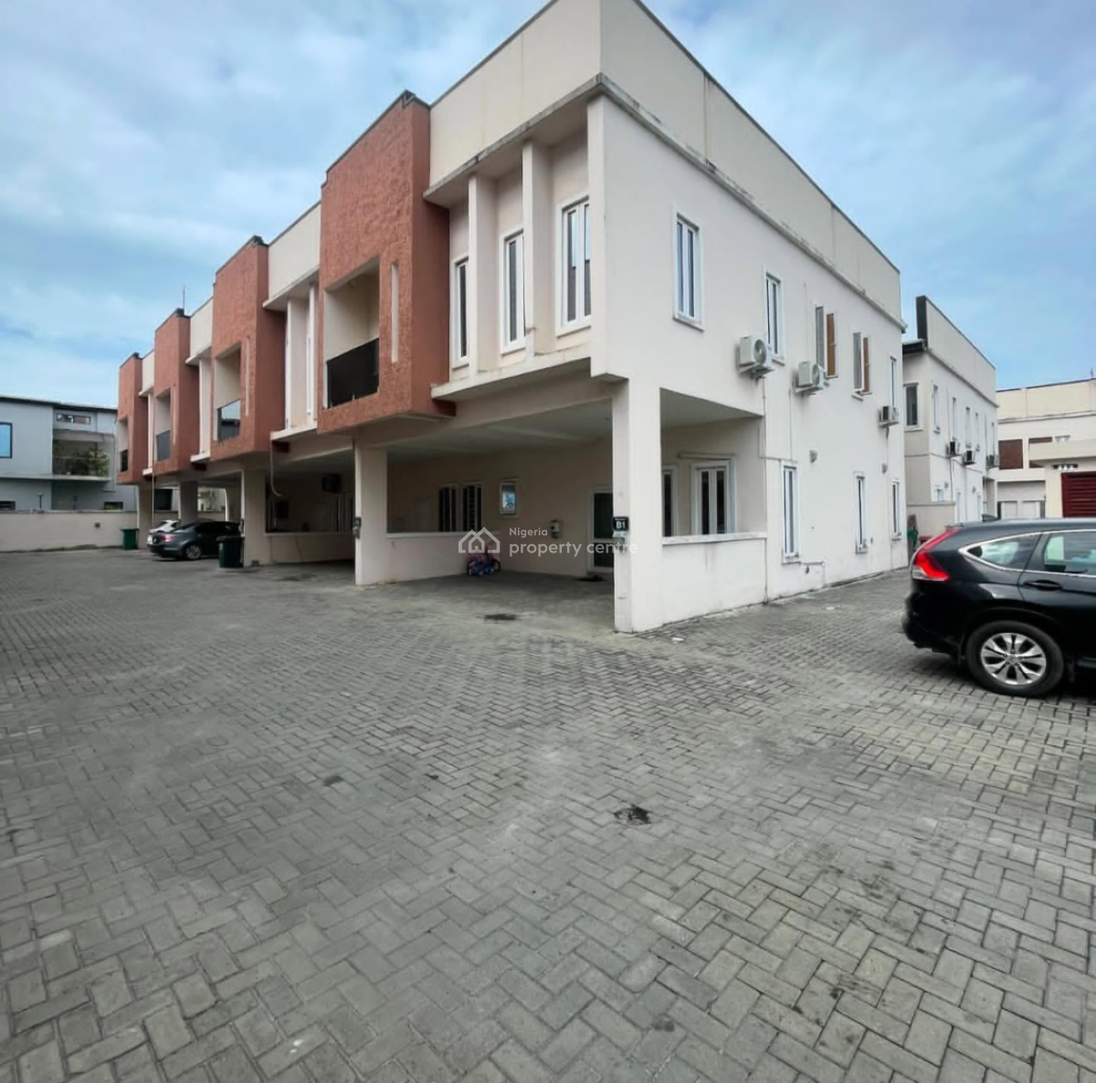 4bedroom Terraced Duplex, Orchid Road Before The Roundabout, Lekki, Lagos, House for Rent