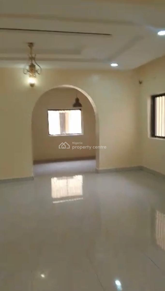 5 Bedroom Fully Detached Duplex with 2 Units of 1 Bedroom Bq, 1st Avenue, Gwarinpa, Abuja, Commercial Property for Rent
