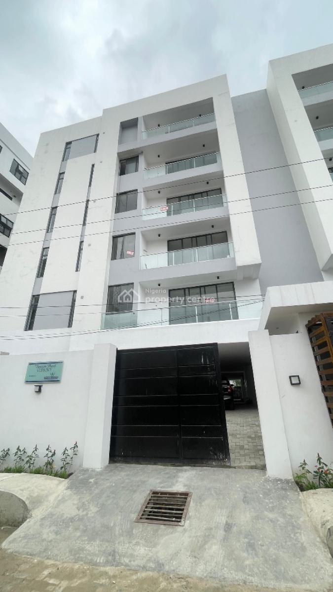 Exquisitely Detailed 3 Bedroom Penthouse with Swimming Pool, Elevator, Sky High Living 3 Bedroom Apartment in a Prime Location, Lekki Phase 1, Lekki, Lagos, Flat / Apartment for Sale