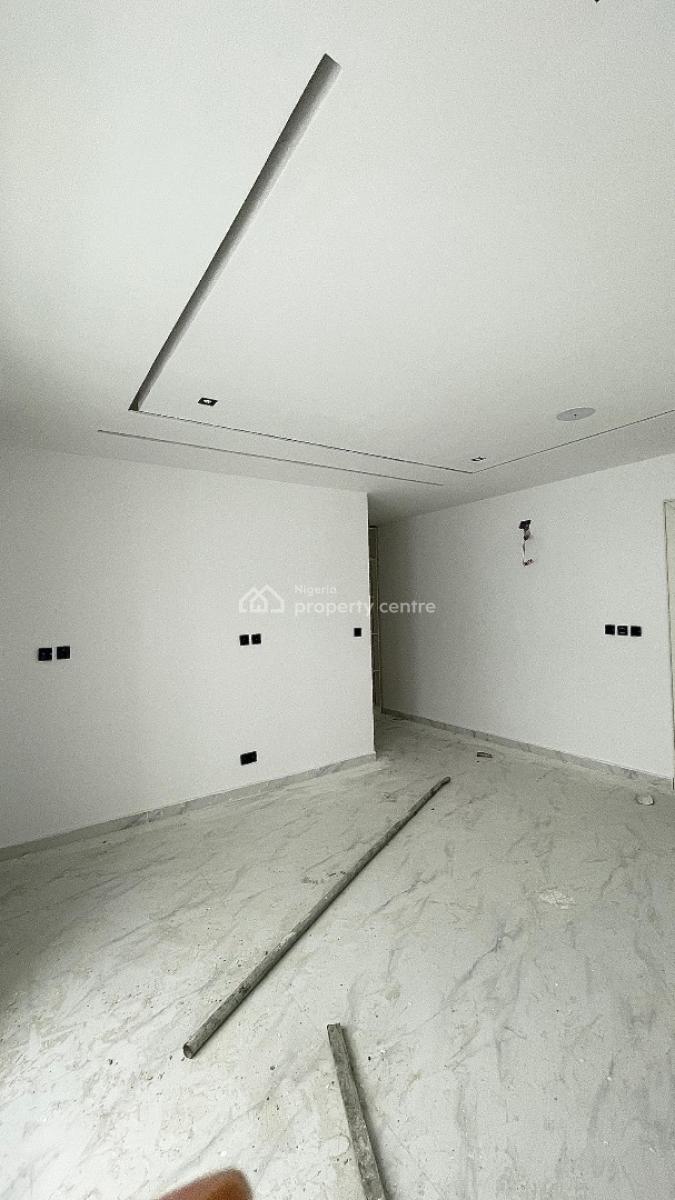 Exquisitely Detailed 3 Bedroom Penthouse with Swimming Pool, Elevator, Sky High Living 3 Bedroom Apartment in a Prime Location, Lekki Phase 1, Lekki, Lagos, Flat / Apartment for Sale