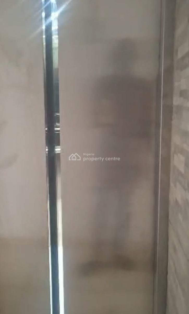 Brand New 3 Bedroom Flat + Bq, Yaba, Lagos, Flat / Apartment for Rent