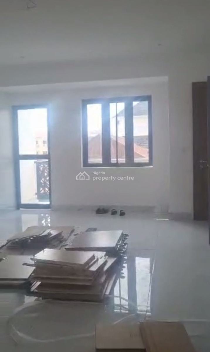 Brand New 3 Bedroom Flat + Bq, Yaba, Lagos, Flat / Apartment for Rent