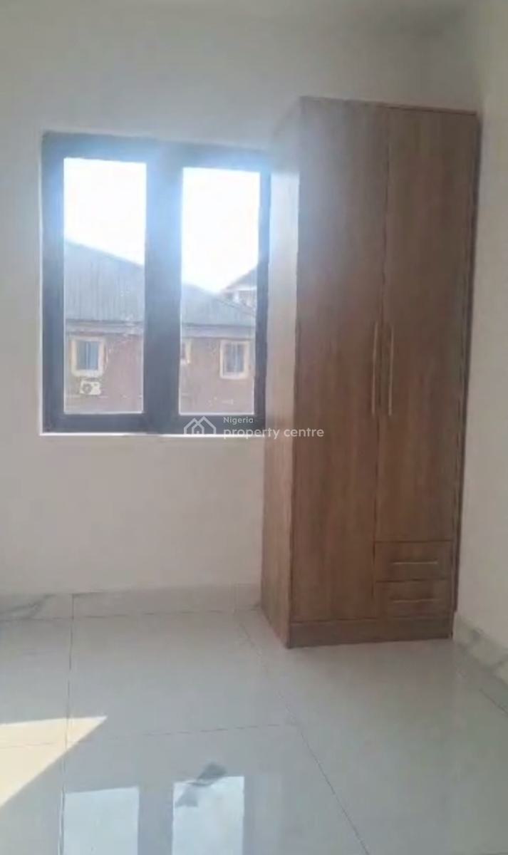 Brand New 3 Bedroom Flat + Bq, Yaba, Lagos, Flat / Apartment for Rent