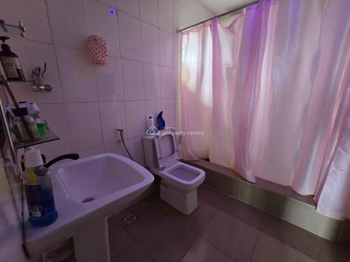 Serviced & Well Maintained Three (3) Bedroom Flat, Amity Estate, Abijo, Ajah, Lagos, Flat / Apartment for Sale