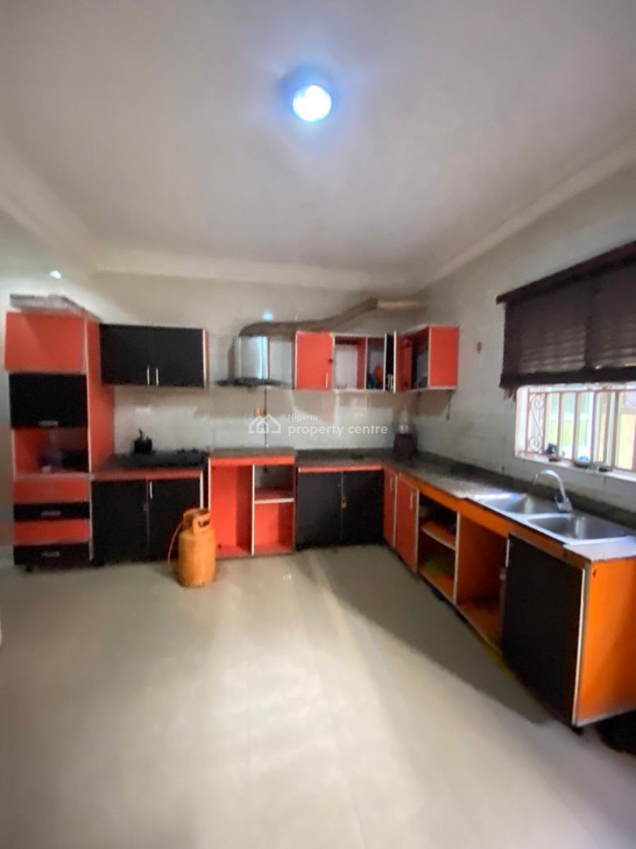 Spacious Self Contained with Shared Kitchen, in an Estate, Ikota, Lekki, Lagos, Self Contain (single Rooms) for Rent