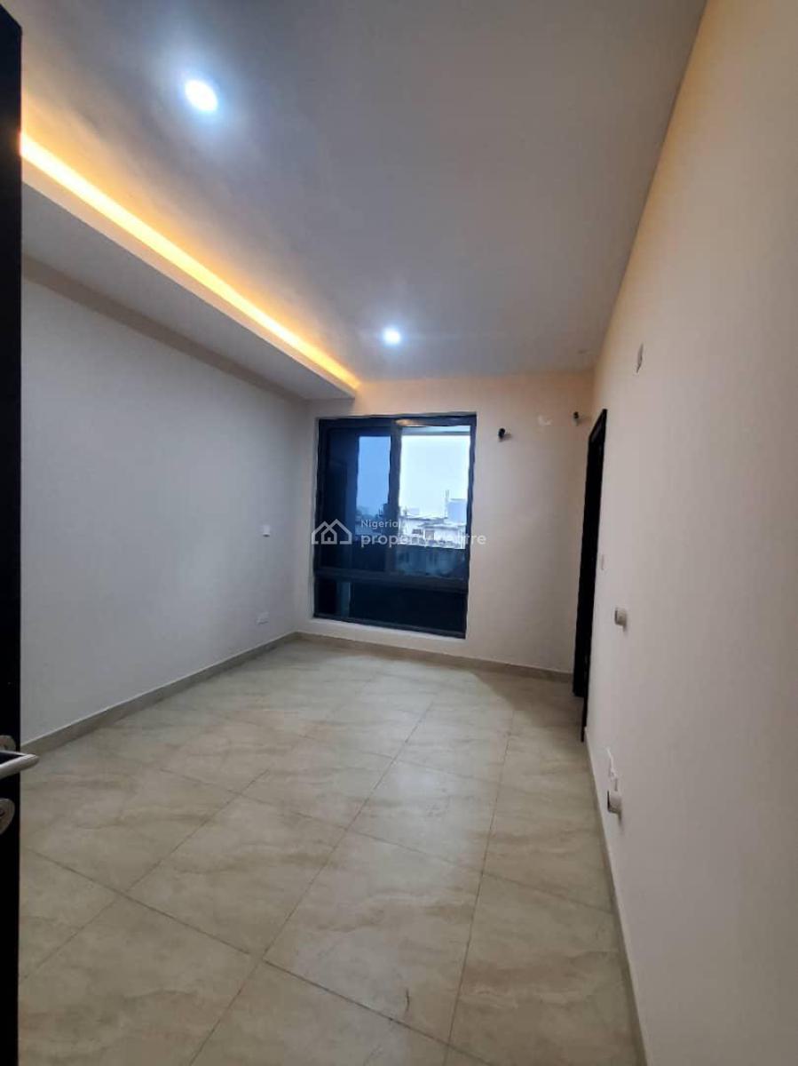 Lovely Newly Built 3bedroom Flat, Lekki Phase 1, Lekki, Lagos, Flat / Apartment for Rent