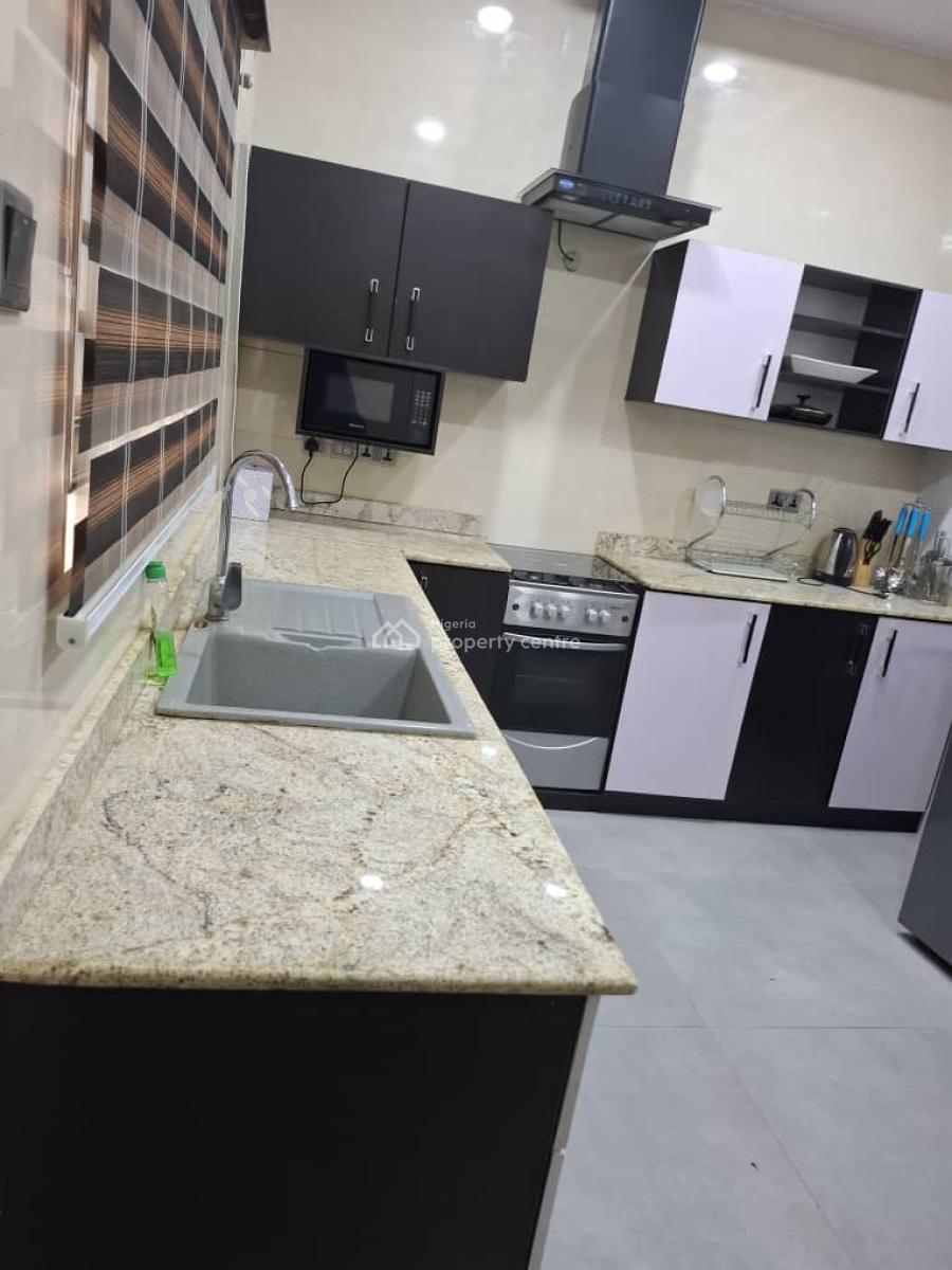 2bedroom Furnished Apartment, Kola Lawal Akala Akobo, Ibadan, Oyo, House for Rent