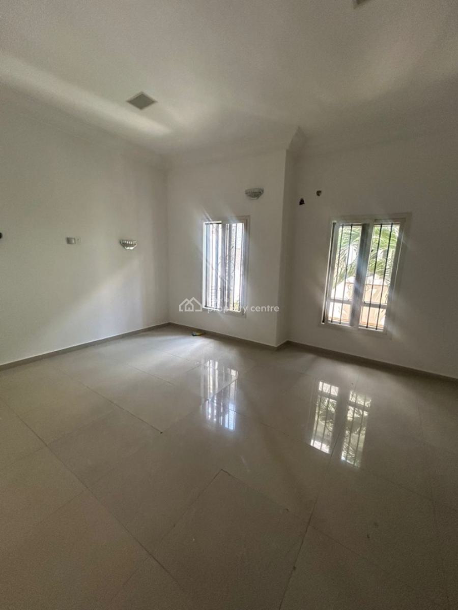 Spacious 5 Bedroom Detached Duplex + 2 Bq, Lekki Phase 1, Lekki, Lagos, Detached Duplex for Rent