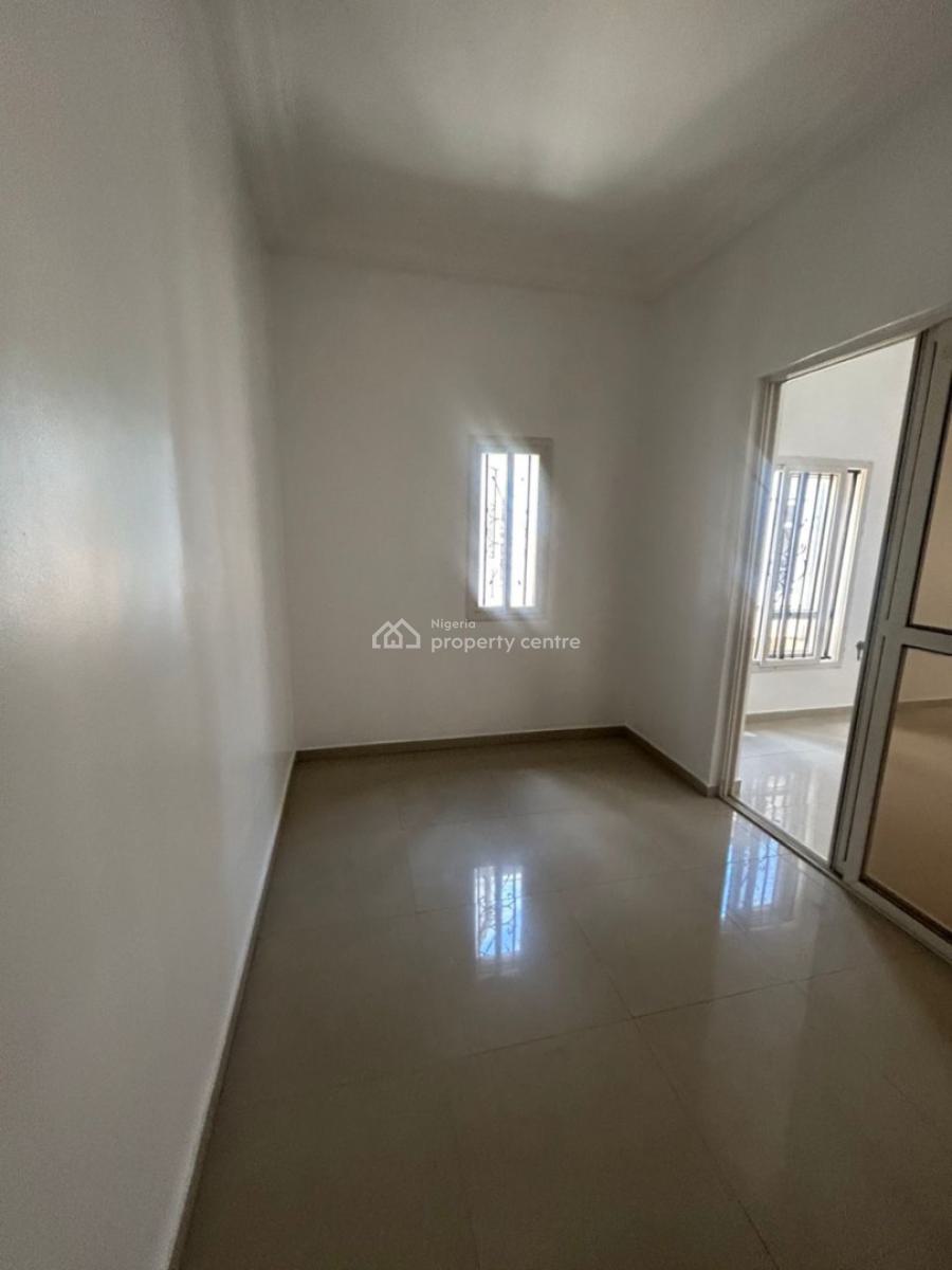 Spacious 5 Bedroom Detached Duplex + 2 Bq, Lekki Phase 1, Lekki, Lagos, Detached Duplex for Rent