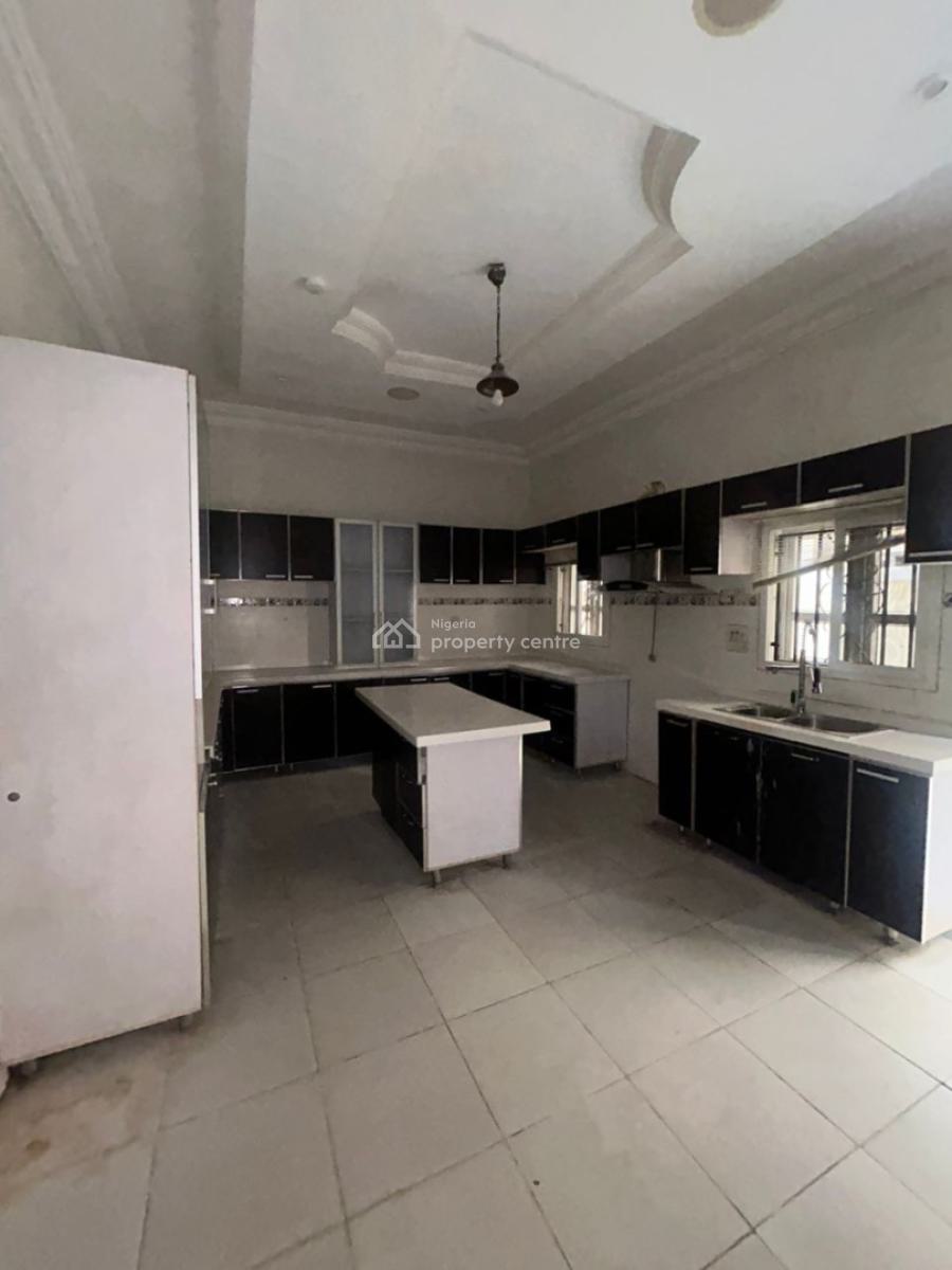 Spacious 5 Bedroom Detached Duplex + 2 Bq, Lekki Phase 1, Lekki, Lagos, Detached Duplex for Rent