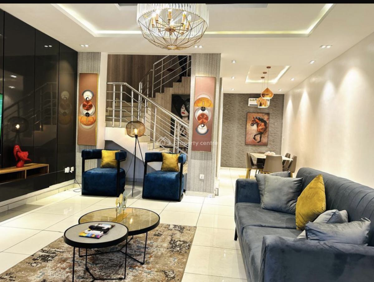 Nicely Furnished 4 Bedroom Apartment, Lekki Phase 1, Lekki, Lagos, Flat / Apartment Short Let