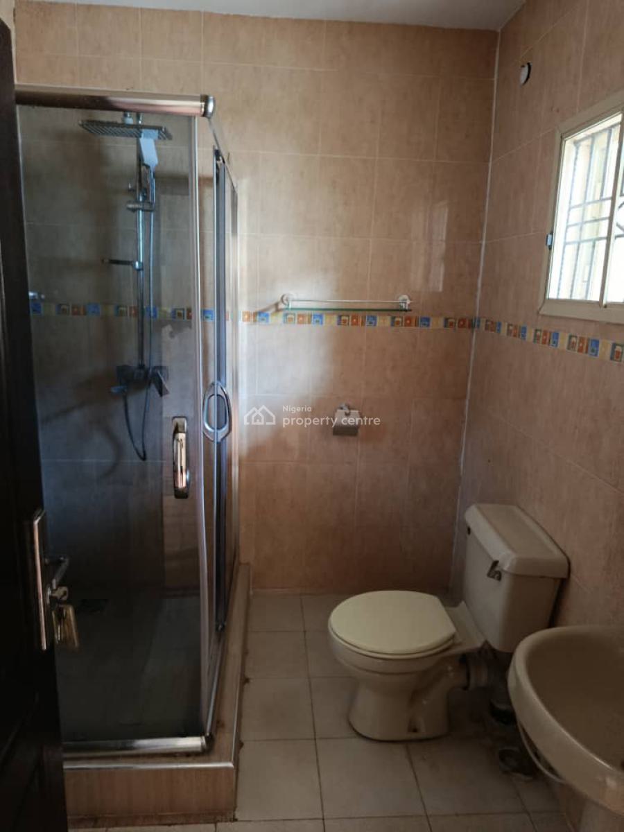 Exquisitely Well-maintained *5-bedroom Semi-det. Duplex, No Bq, in an Estate, Agungi, Lekki, Lagos, Semi-detached Duplex for Rent