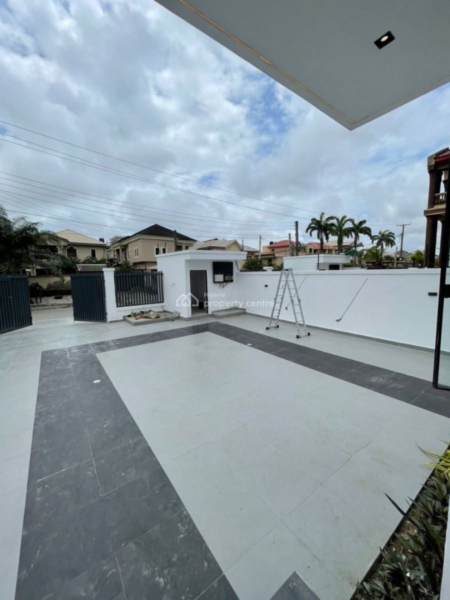 Luxurious 5 Bedroom Detached with Bq, Lekki Phase 1, Lekki, Lagos, Detached Duplex for Sale