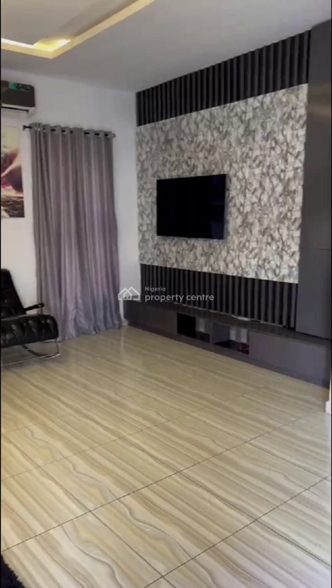 Nicely Furnished 4 Bedroom Apartment, Osapa, Lekki, Lagos, Flat / Apartment Short Let