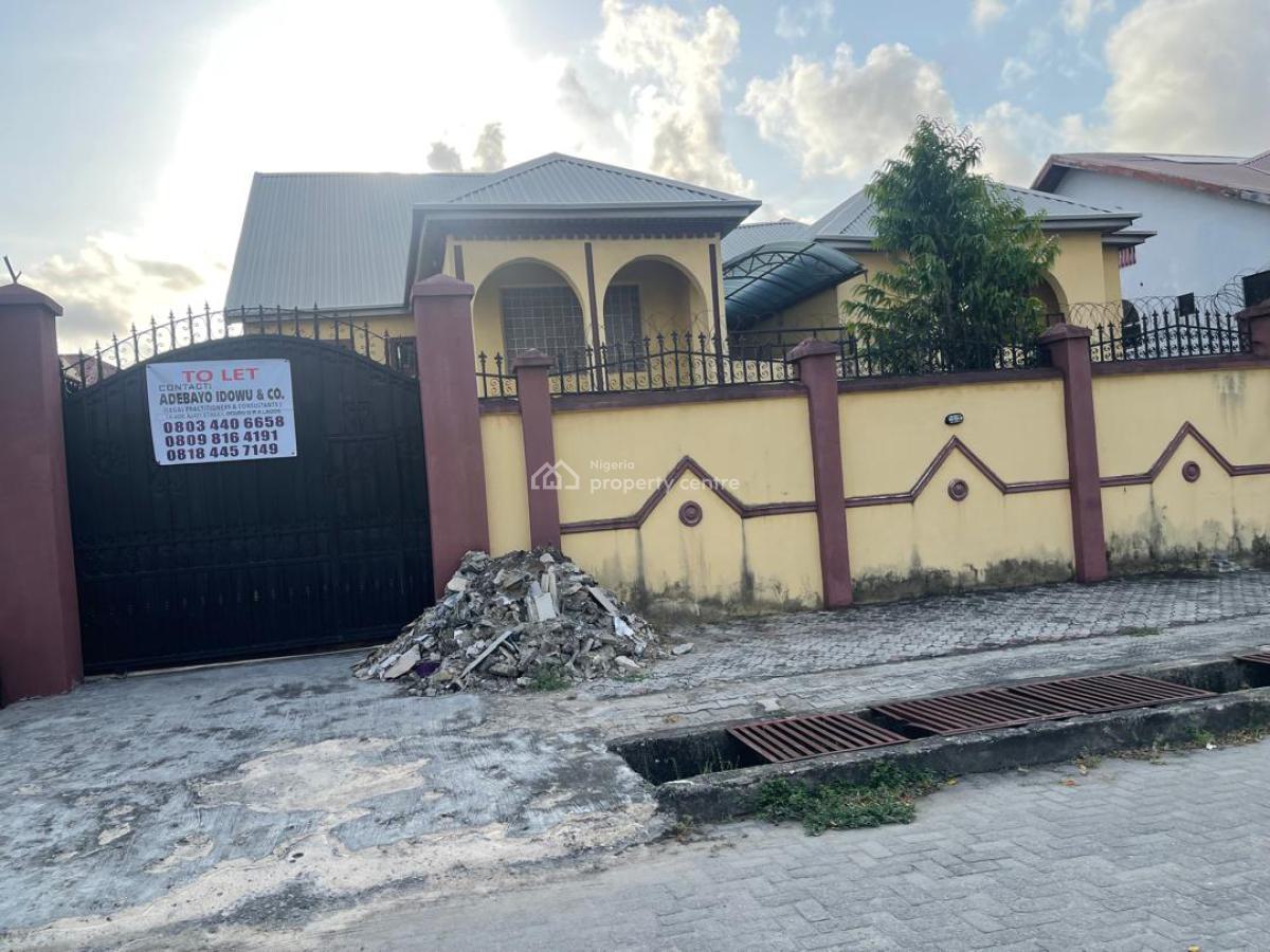 4-bedroom Semi Detached Duplex (private Compound), Off Admiralty Way, Lekki Phase 1, Lekki, Lagos, Semi-detached Duplex for Rent