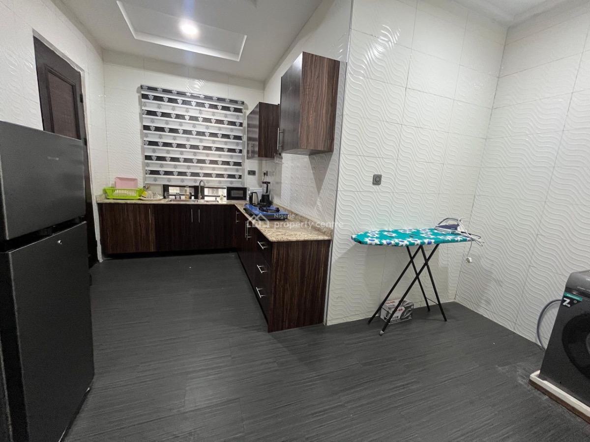 3 Bedroom Apartment with Access to Swimming Pool and Gym, Ikeja Gra, Ikeja, Lagos, Flat / Apartment Short Let