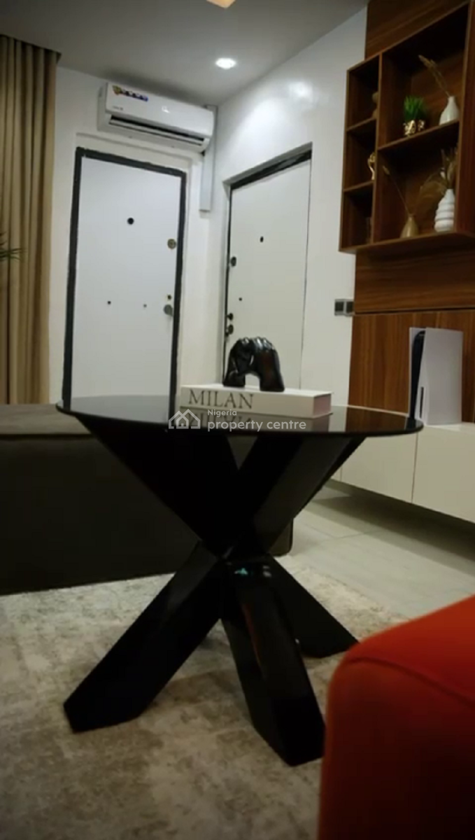 Nicely Furnished 4 Bedroom Apartment, Osapa, Lekki, Lagos, Flat / Apartment Short Let