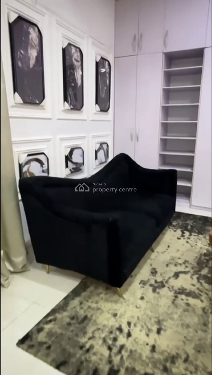 Nicely Furnished 4 Bedroom Apartment, Osapa, Lekki, Lagos, Flat / Apartment Short Let
