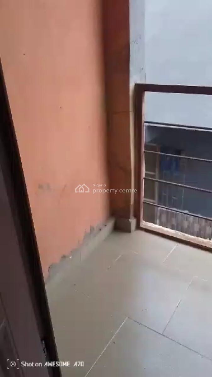Spacious and Well-finished 3-bedroom Roy, Iwaya, Yaba, Lagos, Flat / Apartment for Rent