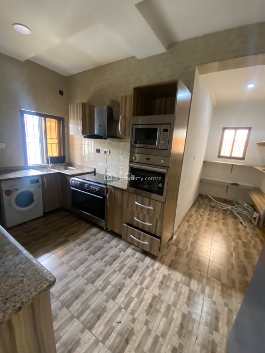 Fully Serviced 2 Bedrooms Apartments on 4floor, Ikate Lekki, Ikate Elegushi, Lekki, Lagos, Flat / Apartment for Rent