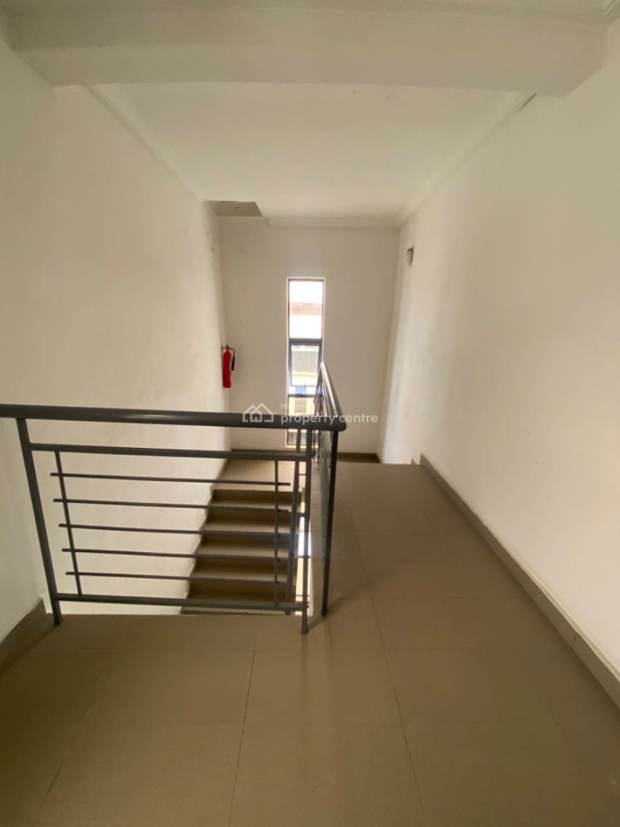 Fully Serviced 2 Bedrooms Apartments on 4floor, Ikate Lekki, Ikate Elegushi, Lekki, Lagos, Flat / Apartment for Rent