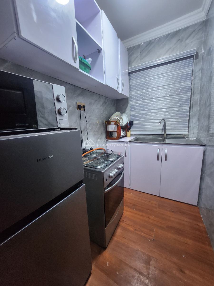 2 Bedrooms in Ogudu, Off Ogudu Road, Ogudu, Lagos, Flat / Apartment Short Let