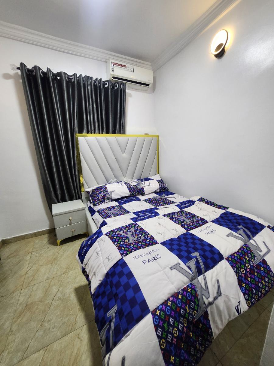 2 Bedrooms in Ogudu, Off Ogudu Road, Ogudu, Lagos, Flat / Apartment Short Let