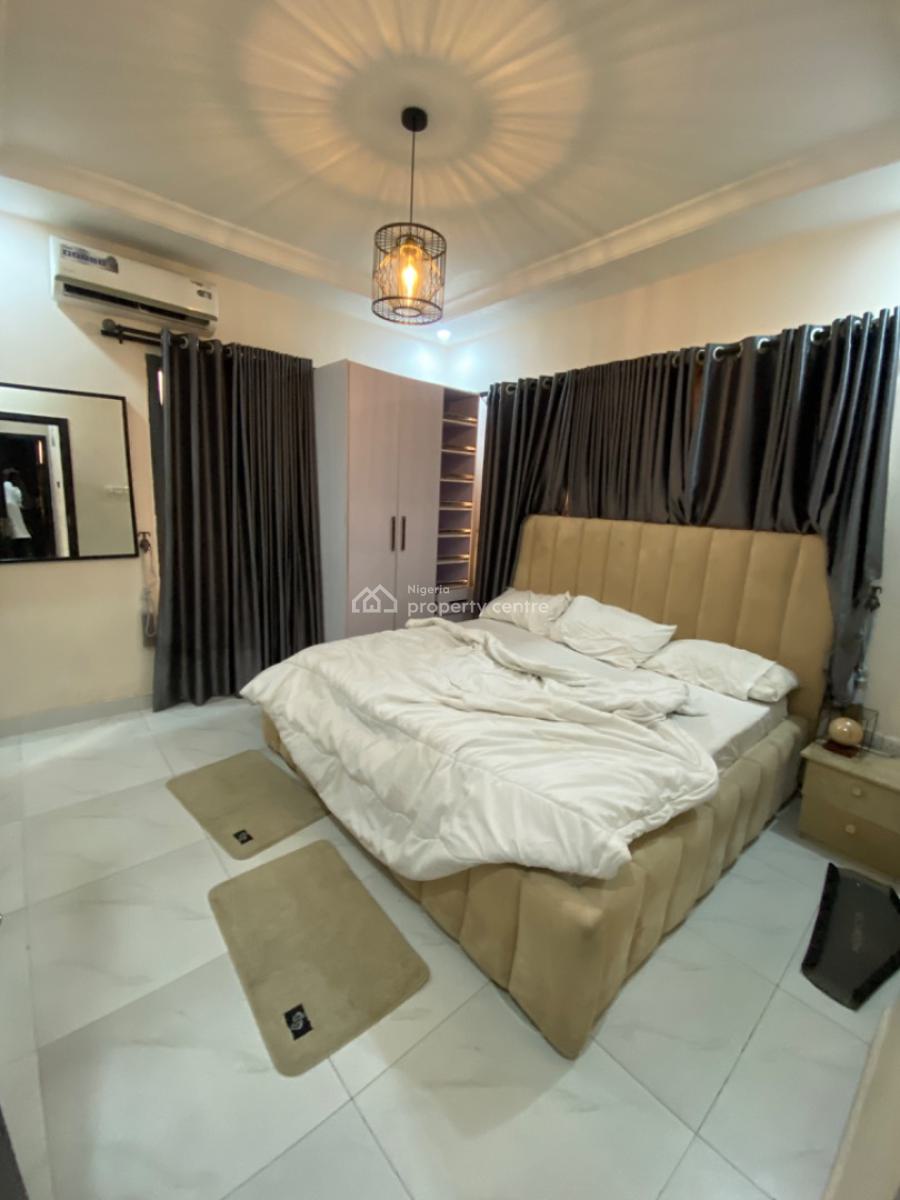 Fully Furnished 2 Bedrooms Apartments  Upstairs, Ikate Lekki, Ikate Elegushi, Lekki, Lagos, Flat / Apartment for Rent