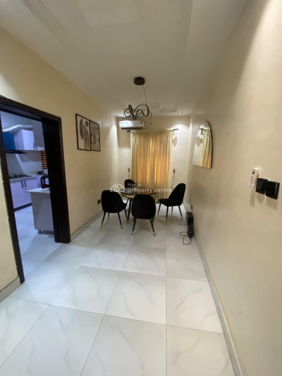 Fully Furnished 2 Bedrooms Apartments  Upstairs, Ikate Lekki, Ikate Elegushi, Lekki, Lagos, Flat / Apartment for Rent
