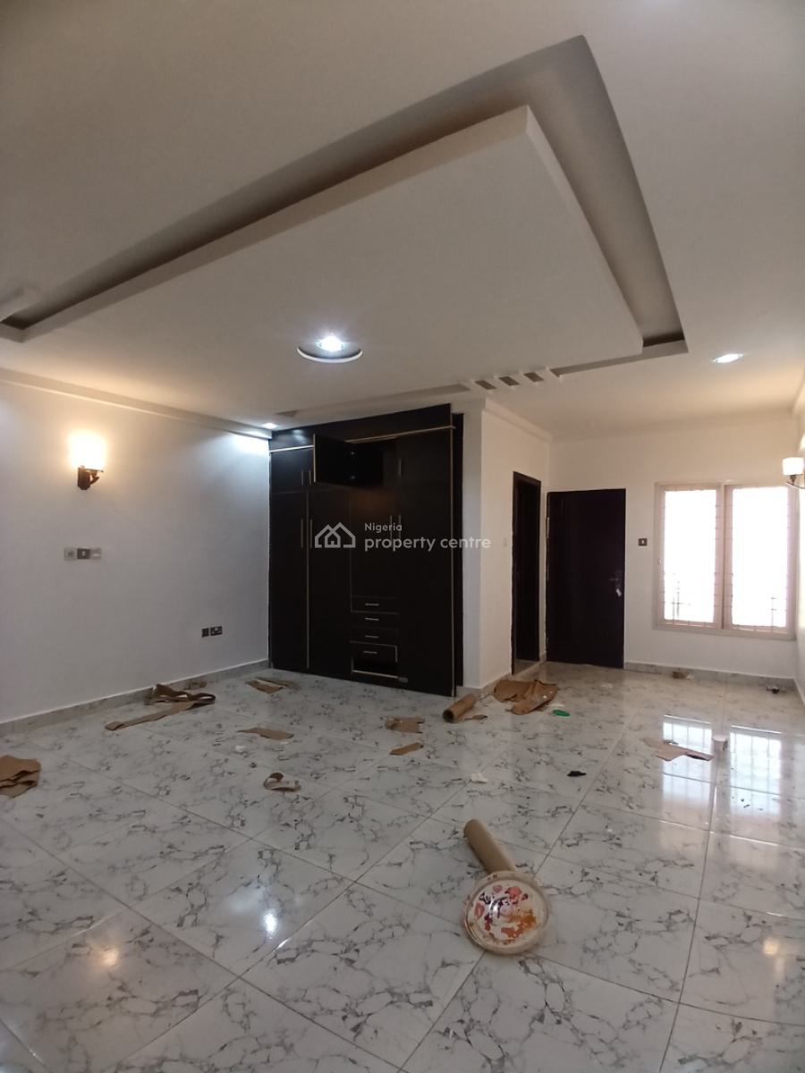Well Renovated  4 Bedroom Terrace Duplex with 1room Bq, Guzape Abuja Diplomatic Zone, Guzape District, Abuja, Terraced Duplex for Rent