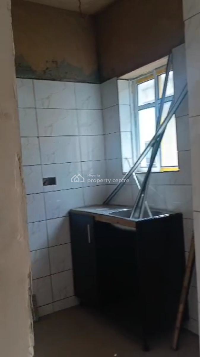 Spacious and Very Decent Miniflat Roy, Yaba, Yaba, Lagos, Mini Flat (room and Parlour) for Rent