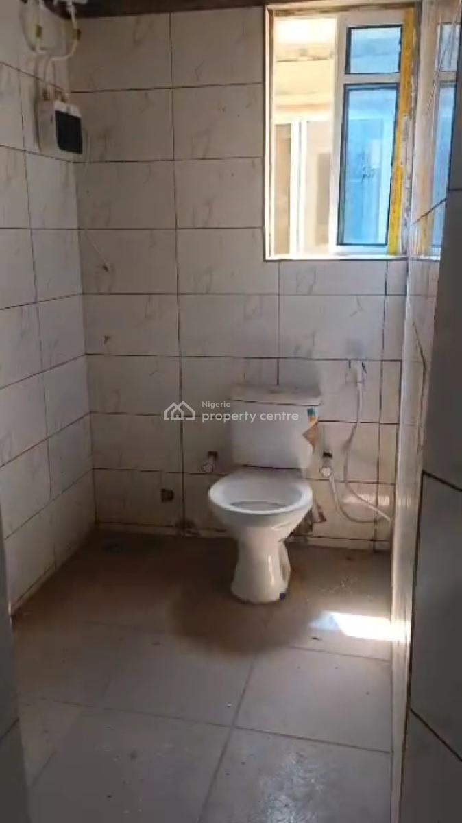 Spacious and Very Decent Miniflat Roy, Yaba, Yaba, Lagos, Mini Flat (room and Parlour) for Rent