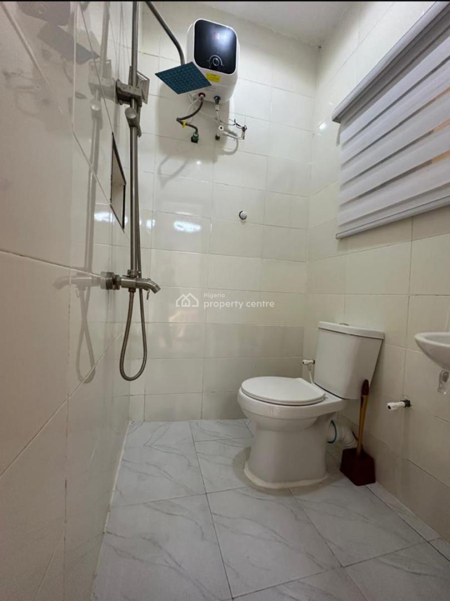 Nicely Furnished 1 Bedroom Apartment, Onike, Yaba, Lagos, Flat / Apartment Short Let