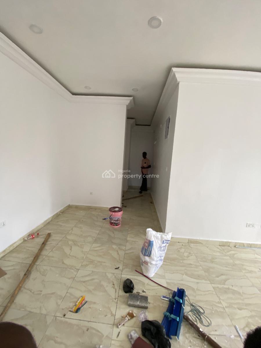 Well Maintained 3 Bedroom Flat, Abijo Gra, Sangotedo, Ajah, Lagos, Flat / Apartment for Rent