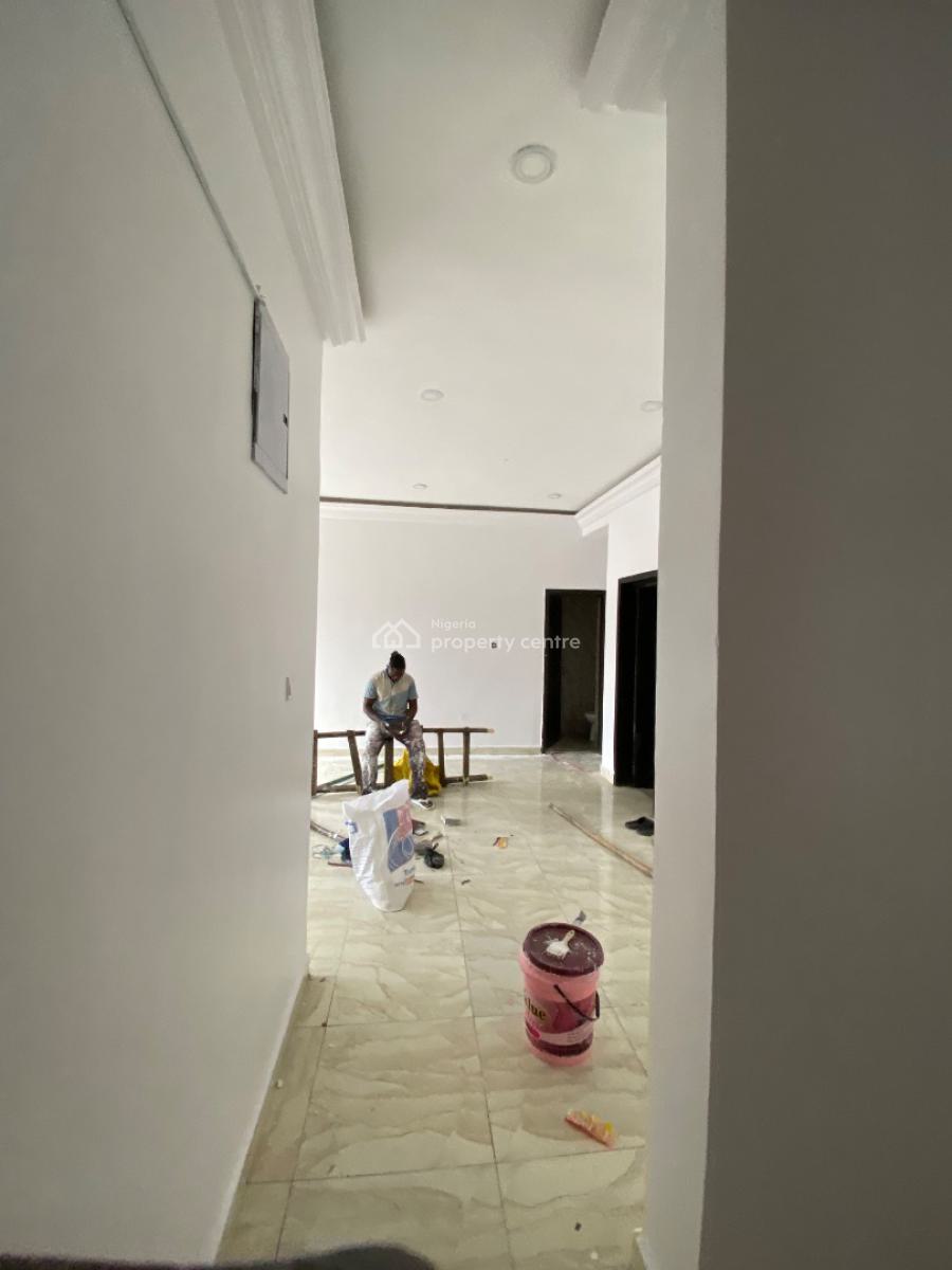 Well Maintained 3 Bedroom Flat, Abijo Gra, Sangotedo, Ajah, Lagos, Flat / Apartment for Rent
