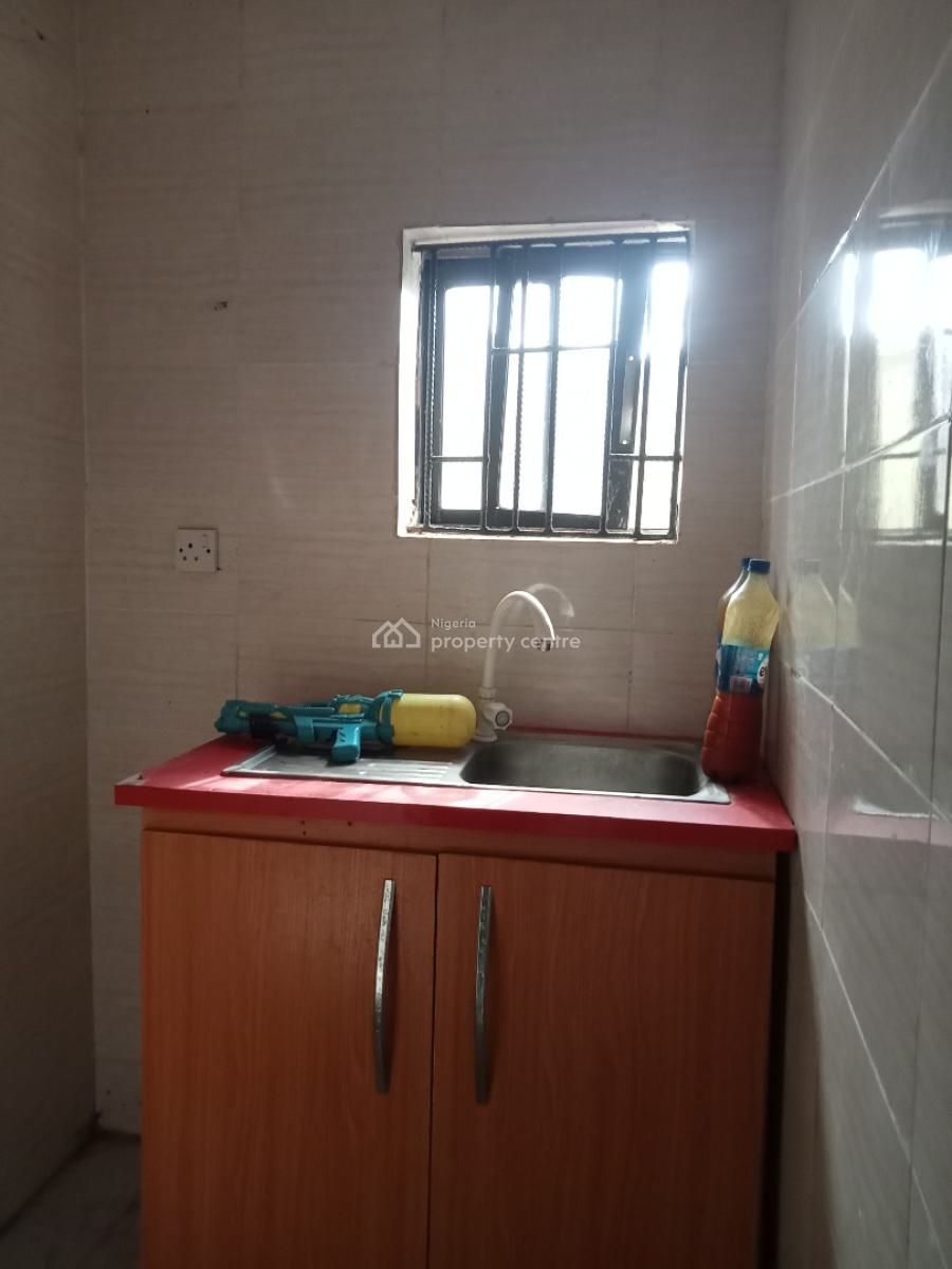 Neatly Used 2 Rooms Mini Flat, Off Olaniyi, New Oko-oba, Agege, Lagos, Mini Flat (room and Parlour) for Rent