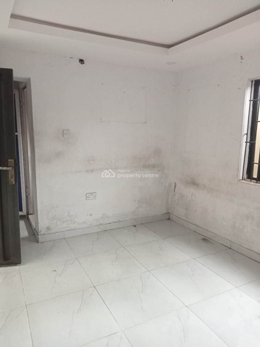Neatly Used 2 Rooms Mini Flat, Off Olaniyi, New Oko-oba, Agege, Lagos, Mini Flat (room and Parlour) for Rent