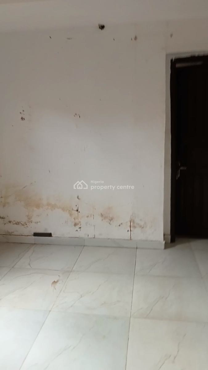 Neatly Used 2 Rooms Mini Flat, Off Olaniyi, New Oko-oba, Agege, Lagos, Mini Flat (room and Parlour) for Rent