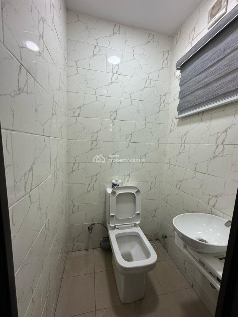 Nicely Furnished 2 Bedroom Apartment, Surulere, Lagos, Flat / Apartment Short Let
