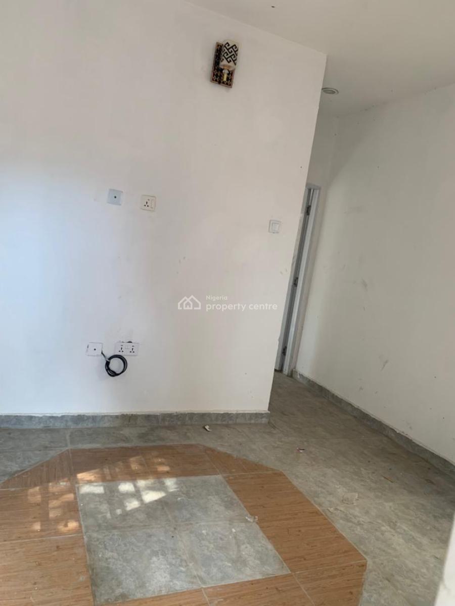 Spacious Mini Flat Available, Abijo Gra Estate, Lekki, Lagos, Mini Flat (room and Parlour) for Rent