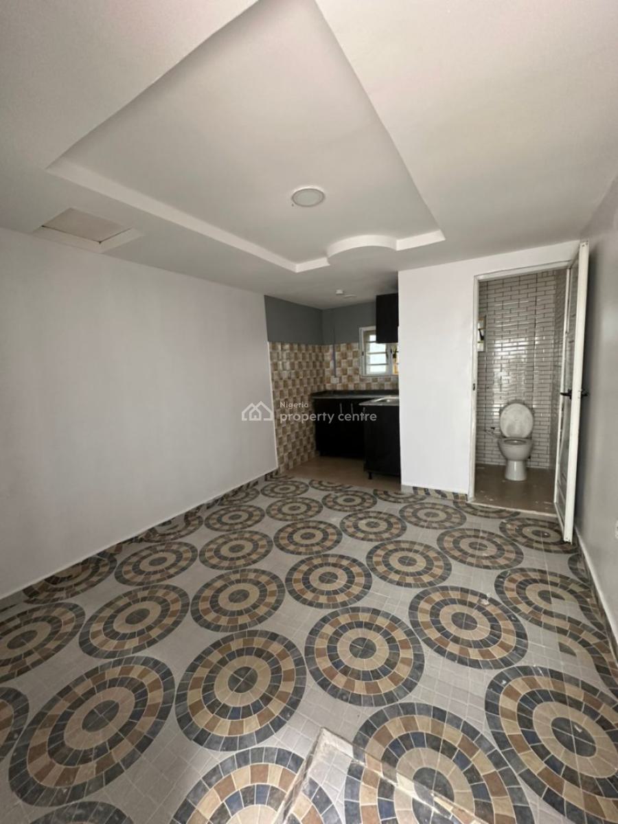 Spacious Units of Room Selfcon with Sweet Modern Facilities, Abatakan Estate,sasa,ojoo Ibadan, Ibadan, Oyo, Self Contain (single Rooms) for Rent