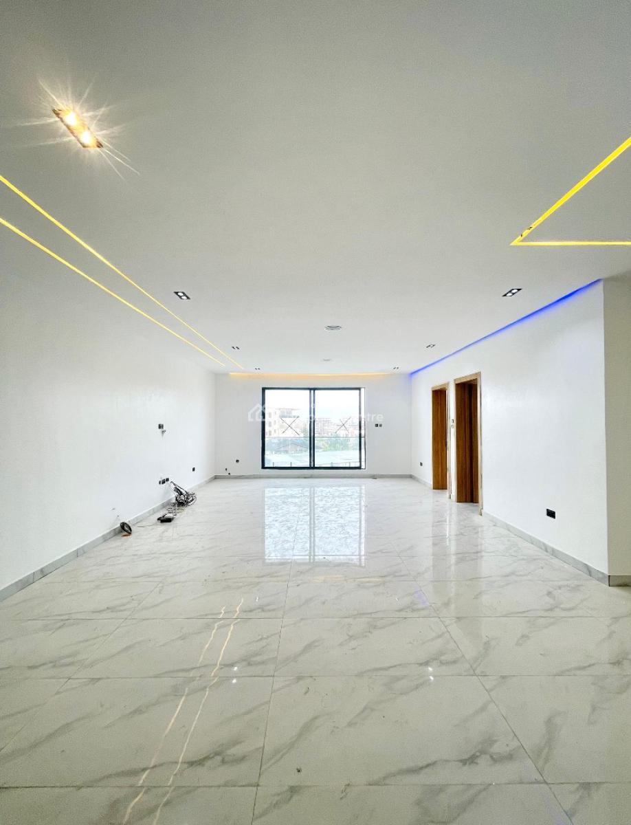 Luxurious 2bedroom Apartment, Lekki Phase 1, Lekki, Lagos, Flat / Apartment for Sale