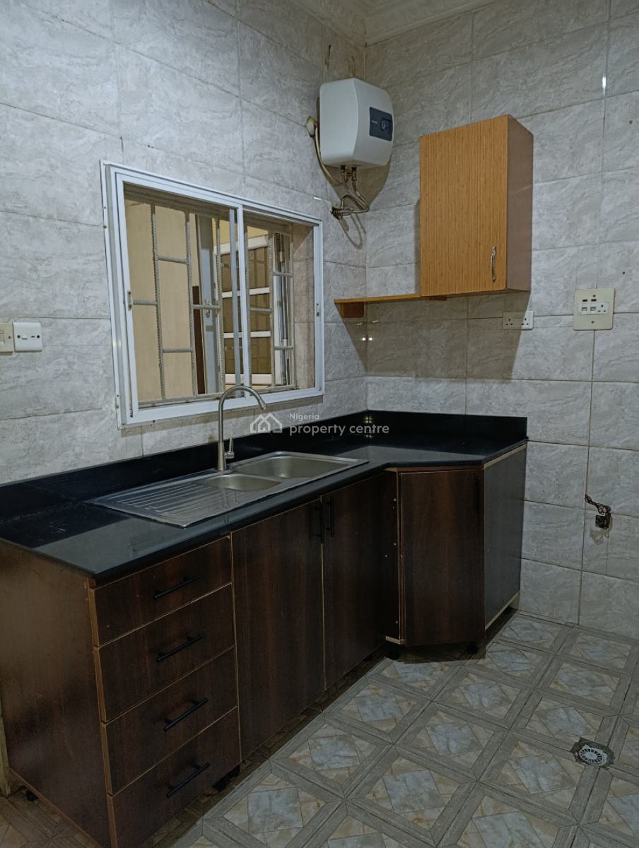 Spacious 3bedroom Flat with an Ante Room with Acs & Gen at Utako, Very Serene Neighborhood, Utako, Abuja, Flat / Apartment for Rent
