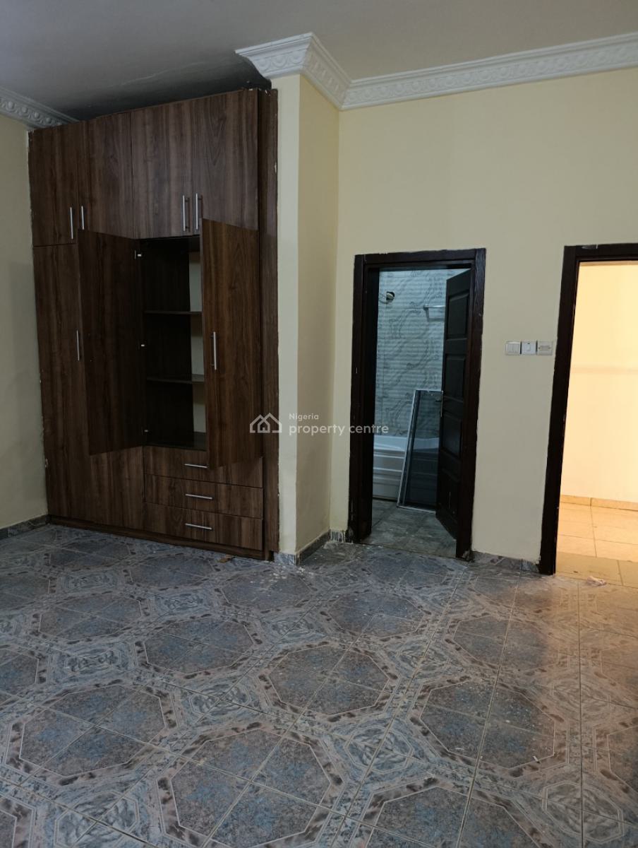 Spacious 3bedroom Flat with an Ante Room with Acs & Gen at Utako, Very Serene Neighborhood, Utako, Abuja, Flat / Apartment for Rent