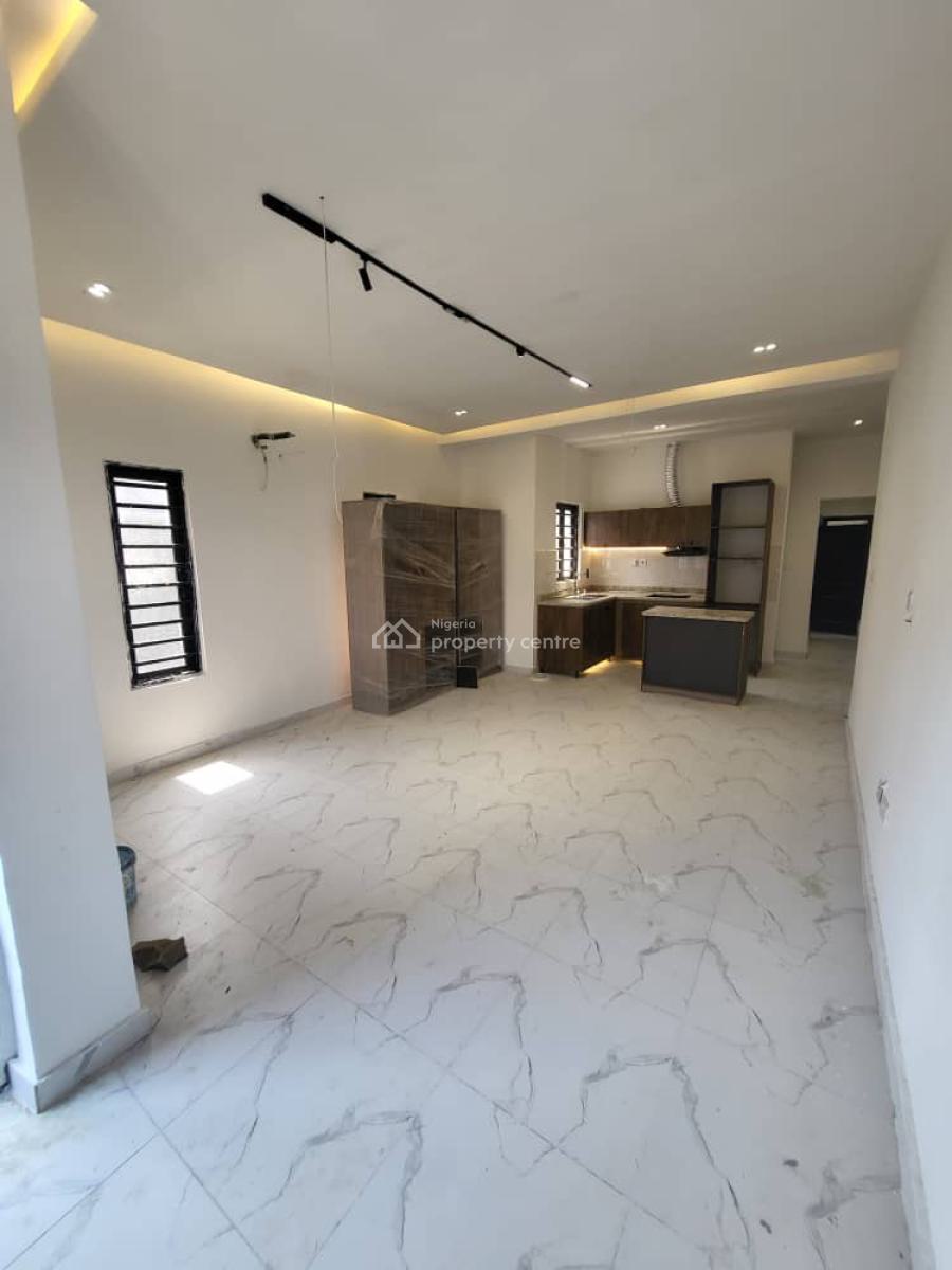 Newly Built 2bedroom Flat at Green View Estate Agungi Osapa, in a Secured Estate at Osapa Lekki Lagos, Osapa, Lekki, Lagos, Flat / Apartment for Rent